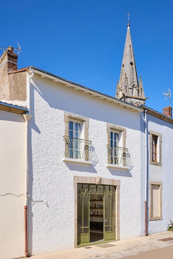 Gite Des Caves Secretes Tiffauges Exterior photo